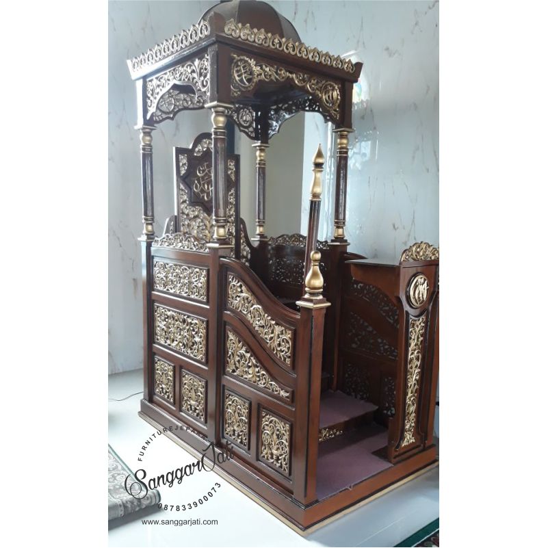 Mimbar Masjid Kubah Ukiran Kaligrafi Jepara, Mimbar Podium Pidato Masjid Ukir Jepara, Mimbar Masjid Kubah Jati Natural, Mimbar Masjid Tingkat Pintu Depan, Mimbar Kubah Pintu Depan Eksklusif, Mimbar Masjid Block Full Ukir, Mimbar Masjid Podium Kubah Ukir Jati, Mimbar Masjid Jati Kubah Terbaru, Mimbar Masjid Tingkat Ukir Jepara, Mimbar Masjid Jati Jepara, Mimbar Podium Jati Terbaru, Podium Masjid Ukir Jepara, Mimbar Podium Masjid Jati Minimalis, Podium Masjid Ukir Jati, Podium Masjid Ukir Jati, Mimbar Masjid Kubah Tangga L Jumbo Kombinasi, Mimbar Masjid Kubah Minimalis Tangga Natural Kombinasi Jati Solid, Mihrab Masjid Minimalis Kayu Jati TPK, jual gebyok mihrab masjid minimalis jati, gebyok mihrab masjid minimalis perahu jati mebel jepara, jual mihrab masjid, mihrab masjid, gambar gebyok mihrab masjid jati, gambar mihrab masjid kaligrafi, harga mihrab masjid jati, sanggar jati