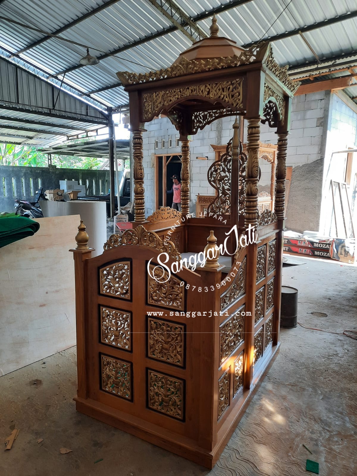 mimbar masjid kayu jati model terbaru,mimbar masjid kayu jati model terbaru